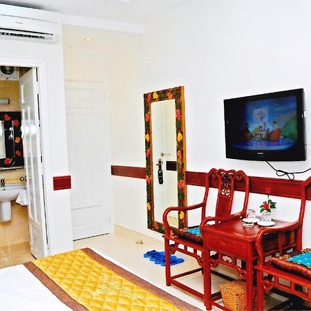 Hoang Thanh Thuy Airport Hotel 1 - Gan Am Thuc Dem Cho Hoang Hoa Tham Ciudad Ho Chi Minh  Exterior foto