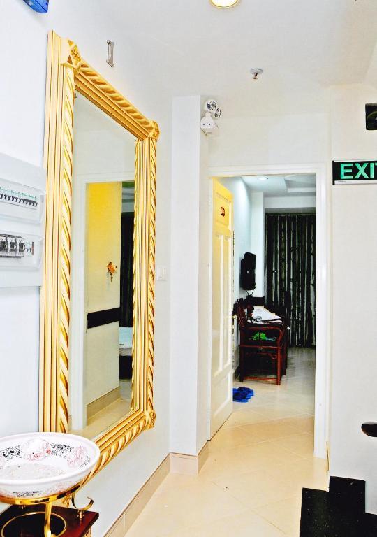 Hoang Thanh Thuy Airport Hotel 1 - Gan Am Thuc Dem Cho Hoang Hoa Tham Ciudad Ho Chi Minh  Habitación foto