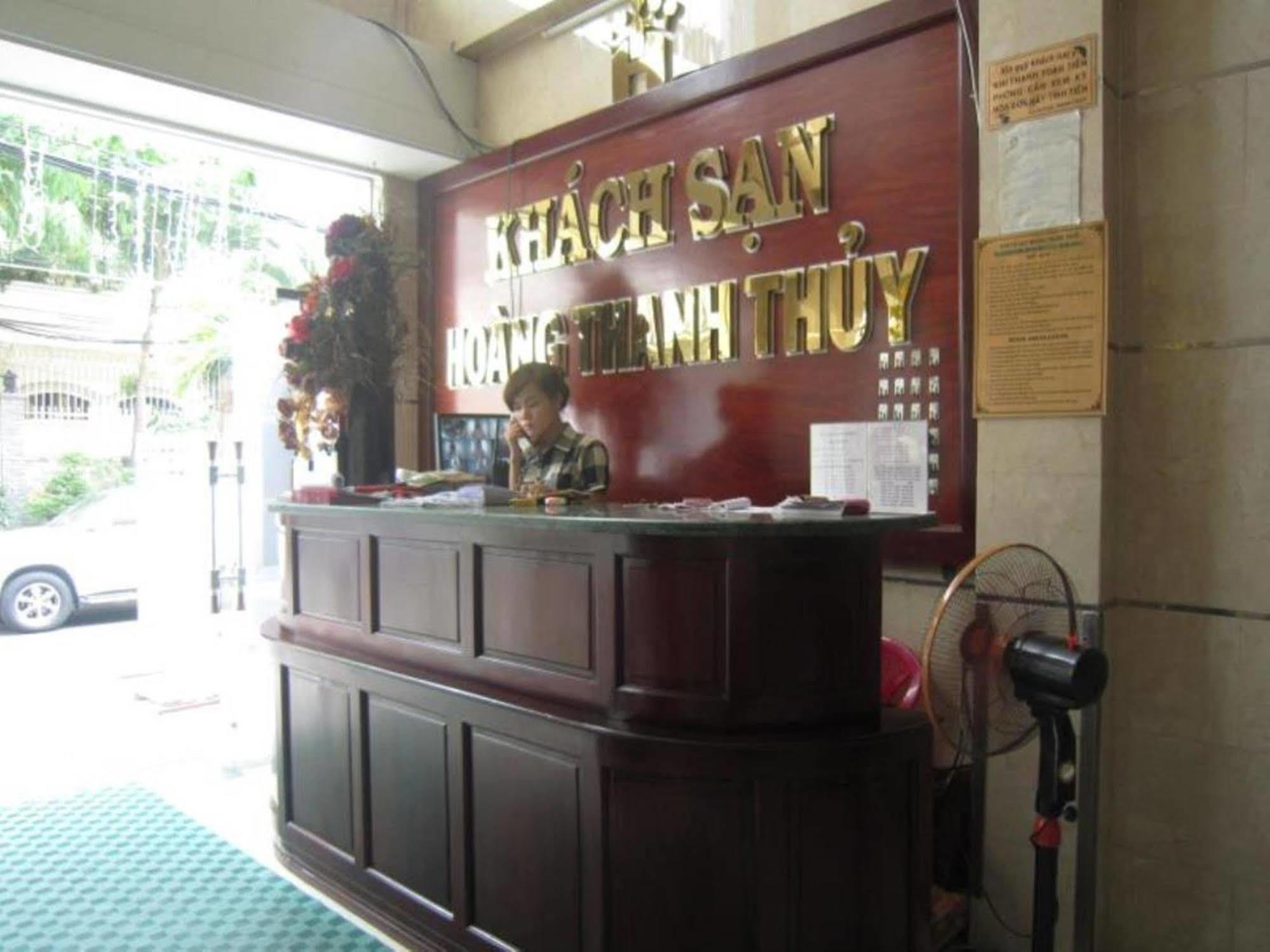 Hoang Thanh Thuy Airport Hotel 1 - Gan Am Thuc Dem Cho Hoang Hoa Tham Ciudad Ho Chi Minh  Exterior foto